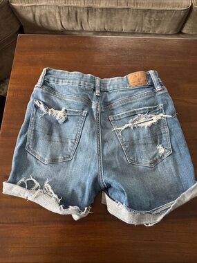 American Eagle, curvy denim midi shorts - size 2